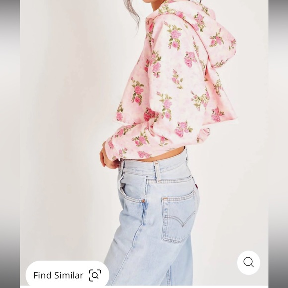 💕LoveShackFancy Cropped Hoodie 💕 - Picture 7 of 16